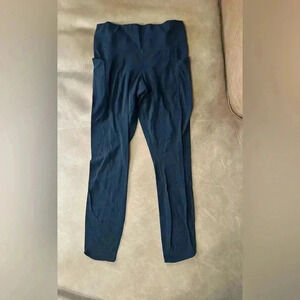 Athleta Black Leggings With Pockets Perforated Bottom Women’s Size Small